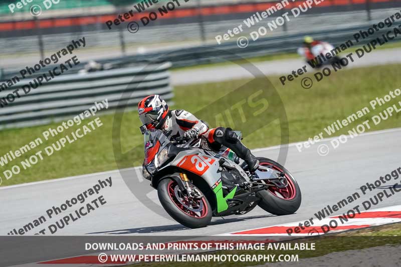 Sepang;event digital images;motorbikes;no limits;peter wileman photography;trackday;trackday digital images